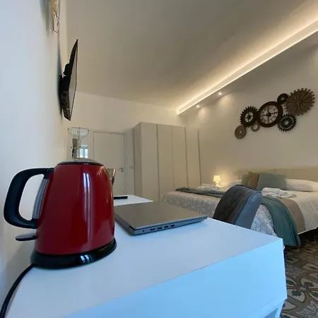 Cavour 221 - Central Station