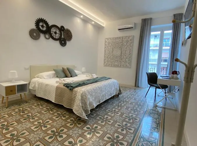 Cavour 221 - Central Station Guest house